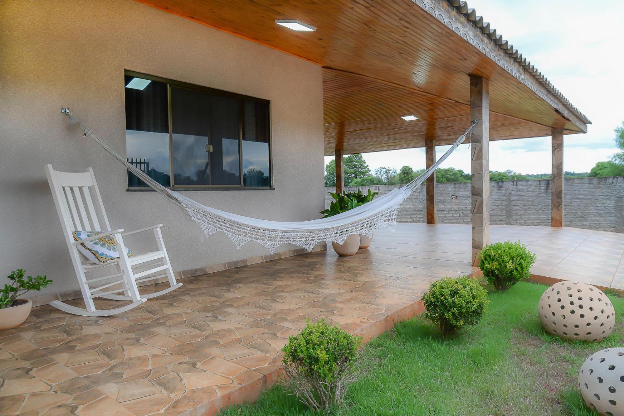 Casa De Campo - 15 Minutos Das Cataratas E Aeroporto - Piscina Com Agua Salgada E Muito Espaco Ao Ar Livre Foz do Iguacu Exterior photo